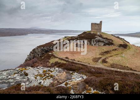 Castle Varrich liegt im hohen Norden des schottischen Hochlandes in der Nähe des Dorfes Tongue, Highland, Schottland Stockfoto