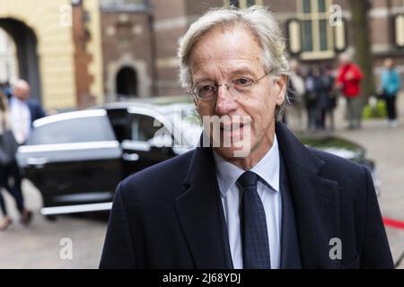 Den Haag, Niederlande. 29. April 2022. 2022-04-29 10:26:19 DEN HAAG - Minister für Bildung, Kultur und Wissenschaft, Robbert Dijkgraaf spricht die Presse vor dem Ministerrat. ANP / Dutch Height / Laurens van Putten netherlands Out - belgium Out Credit: ANP/Alamy Live News Stockfoto