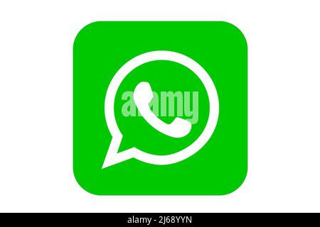 WhatsApp. WhatsApp-Symbol. Telefonsymbol in weiß und grün quadratischer Farbe. Weißer Hintergrund. Abbildung. Stockfoto