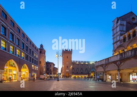 Rathaus, Piazza Trento und Triest, Ferarra, UNESCO-Weltkulturerbe, Emilia-Romagna, Italien Stockfoto