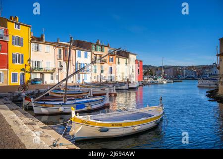 Quai Brescon, Martigues, Bouches-du-Rhone, Provence-Alpes-Cote d'Azur, Frankreich, Mittelmeer, Europa Stockfoto