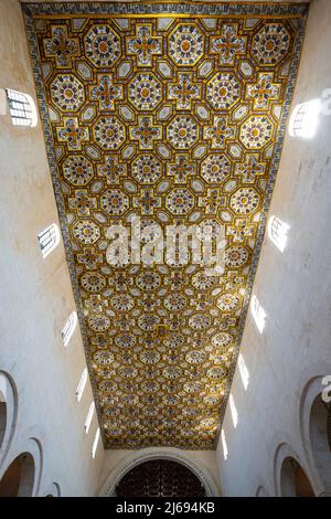 Kathedrale, die der Verkündigung der Jungfrau Maria in Otranto gewidmet ist. Die römisch-katholische Kathedrale, die der Verkündigung der Jungfrau Maria gewidmet ist. Stockfoto