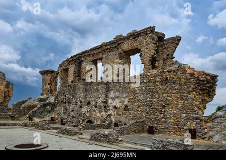 Schloss, Innenhof, Dorf Castelo Rodrigo, Serra da Estrela, Beira Alta, Portugal, Europa Stockfoto