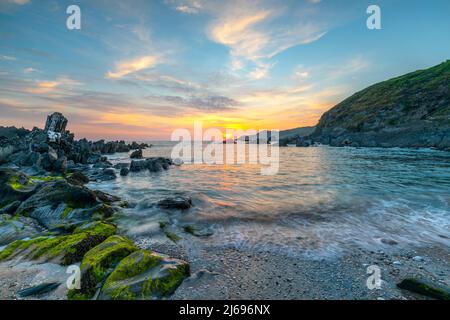 Sonnenuntergang über dem Atlantik, Combesgate Beach, Woolacombe, Devon, England, Vereinigtes Königreich, Europa Stockfoto