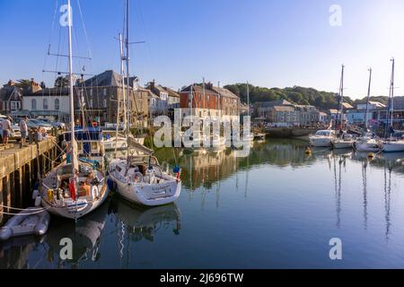 Boote und Hafen, Padstow, Cornwall, England, Vereinigtes Königreich, Europa Stockfoto