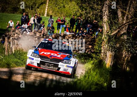 Charbonnieres-les-Bains, Frankreich. 29. April 2022. 10 ROUILLARD Patrick, ZAZURCA Guilhem, Skoda fabia, Aktion während der Rallye Rhône Charbonnières 2022, 2. Runde des Championnat de France des Rallye 2022, vom 28. Bis 30. April in Charbonnières-les-Bains, Frankreich - Foto Bastien Roux / DPPI Credit: DPPI Media/Alamy Live News Stockfoto