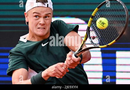 München, Deutschland. 29. April 2022. 29. April 2022, Bayern, München: Tennis: ATP Tour - München, Singles, Männer, Viertelfinale. Rune (Dänemark) - Ruusuvuori (Finnland). Holger Rune in Aktion. Foto: Sven Hoppe/dpa Quelle: dpa picture Alliance/Alamy Live News Stockfoto