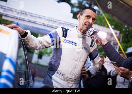 Charbonnieres-les-Bains, Frankreich. 29. April 2022. SALANON David, DEGOUT Jérome, Volkswagen Polo GTI, Portrait während der Rallye Rhône Charbonnières 2022, 2. Runde des Championnat de France des Rallye 2022, vom 28. Bis 30. April in Charbonnières-les-Bains, Frankreich - Foto Bastien Roux / DPPI Credit: DPPI Media/Alamy Live News Stockfoto