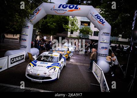 Charbonnieres-les-Bains, Frankreich. 29. April 2022. 24 BECT Fabrice, MICHAL Arnaud, Alpine A110, Ambiente während der Rallye Rhône Charbonnières 2022, 2. Runde des Championnat de France des Rallye 2022, vom 28. Bis 30. April in Charbonnières-les-Bains, Frankreich - Foto Bastien Roux / DPPI Credit: DPPI Media/Alamy Live News Stockfoto