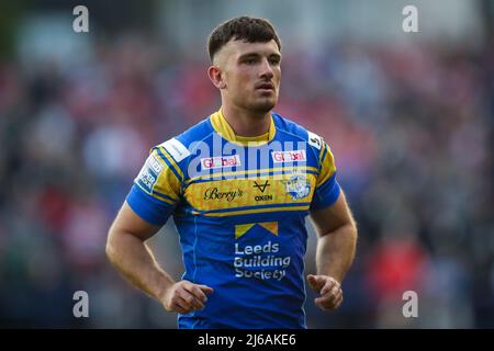 Leeds, Großbritannien. 29. April 2022. Liam Tindall (29) von Leeds Rhinos während des Spiels in Leeds, Vereinigtes Königreich am 4/29/2022. (Foto von James Heaton/News Images/Sipa USA) Quelle: SIPA USA/Alamy Live News Stockfoto