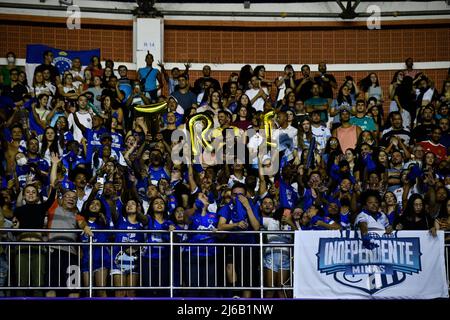 DF - Belo Horizonte - 04/29/2022 - FINALE DER S-FRAUEN-SUPERLIGA 2021/2022, MINAS X PRAIA CLUBE - Minas Volleyball-Fans während eines Spiels zwischen Minas x Praia für die Superliga der Frauen 2021/2022. Foto: Mateus Bonomi/AGIF/Sipa USA Stockfoto