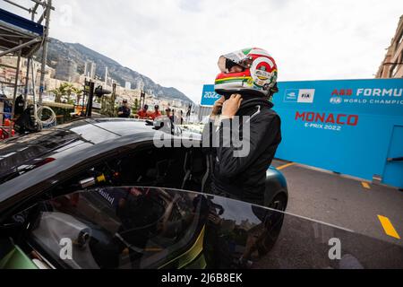 Monaco. 30. April 2022. TAVARES Carlos, CEO der Stellantis Group, Portrait über die DS E-Tense Performance während des Monaco ePrix 2022, 4. Treffen der ABB FIA Formel-E-Weltmeisterschaft 2021-22, vom 29. Bis 30. April auf dem Circuit de Monaco in Monaco - Photo Germain Hazard / DPPI Credit: DPPI Media/Alamy Live News Stockfoto