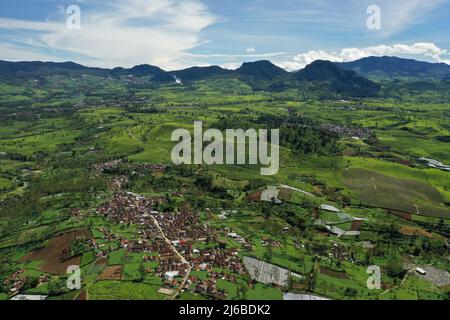 Luftaufnahme der Garut-Regentschaft, West-java, Indonesien Stockfoto