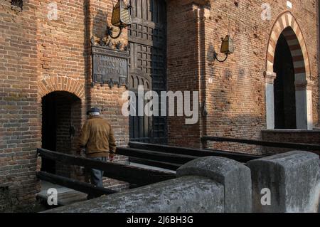 Verona, Italien 14/10/2005: Brücke Castel Vecchio. ©Andrea Sabbadini Stockfoto