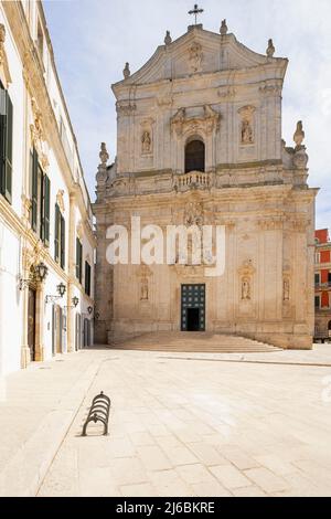 Basilika di San Martino und Piazza Maria Immacolata. Martina Franca, Apulien (Apulien), Italien. Martina wurde im 10. Jahrhundert von Flüchtlingen gegründet Stockfoto