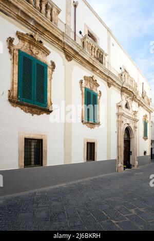 Palazzo Motolese Martina Franca, Apulien (Apulien), Italien. Martina wurde im 10.. Jahrhundert von Flüchtlingen gegründet, die vor der arabischen Invasion von Taranto flohen Stockfoto