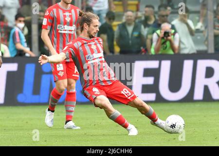 michele castagnetti (cremonese) während des Spiels der italienischen Fußballserie B in Cremona, Italien, im April 30 2022 Stockfoto