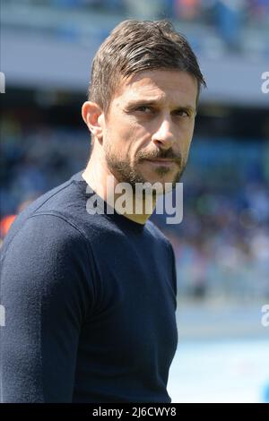 Alessio Dionisi Coach (US Sassuolo) während der Serie A 2021/22 Spiel zwischen SSC. Napoli und US Sassuolo Calcio im Diego Armando Maradona Stadium Stockfoto