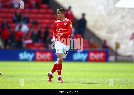 Oakwell, Barnsley, England - 30.. April 2022 Jordan Helliwell (38) von Barnsley - während des Spiels Barnsley gegen Preston N.E., Sky Bet EFL Championship 2021/22, in Oakwell, Barnsley, England - 30.. April 2022 Credit: Arthur Haigh/WhiteRoseFotos/Alamy Live News Stockfoto