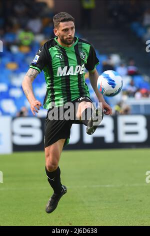 Domenico Berardi (US Sassuolo) in Aktion während der Serie A 2021/22 Spiel zwischen SSC. Napoli und US Sassuolo Calcio im Diego Armando Maradona Stadium Stockfoto