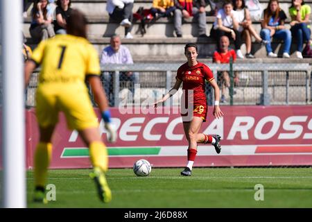 Paloma Lazaro von AS Roma während des Italien Cup Frauenmatches zwischen AS Roma und Empoli Ladies im Stadio Tre Fontane am 30. April 2022 in Rom, Italien. Stockfoto
