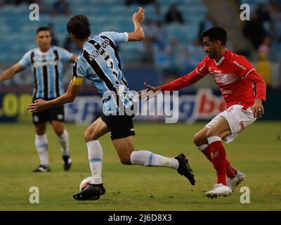 RS - Porto alegge - 04/30/2022 - BRASILIANISCHER B 2022, GREMIO X CRB - Geromel-Spieler von Gremio während eines Spiels gegen CRB im Stadion Arena do Gremio zur brasilianischen Meisterschaft B 2022. Foto: Maxi Franzoi/AGIF/Sipa USA Stockfoto