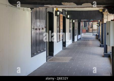 Leere Chester Rows, Watergate Street Rows Stockfoto