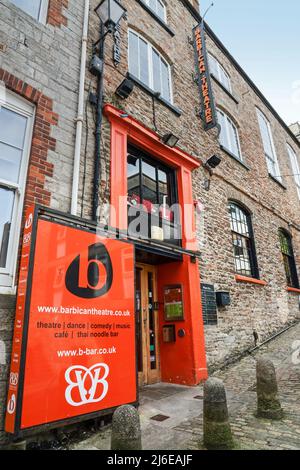 Das Barbican Theatre und die B-Bar in der Castle Street, Plymouth Stockfoto