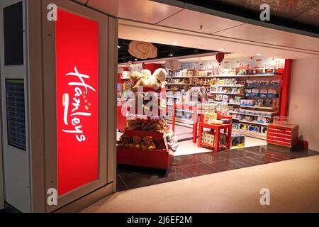 Hamlyns Spielzeugladen, Flughafen Manchester Stockfoto