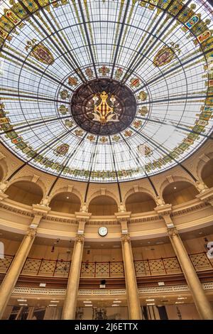 Innenraum des Palacio de las Comunicaciones (ehemaliges Postgebäude), Valencia, Bundesland Valencia, Spanien Stockfoto