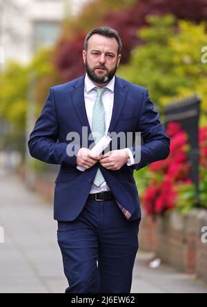 SDLP-Leader Colum Eastwood kommt im Queens Film Studio in Belfast zur UTV-Wahldebatte an. Bilddatum: Sonntag, 1. Mai 2022. Stockfoto