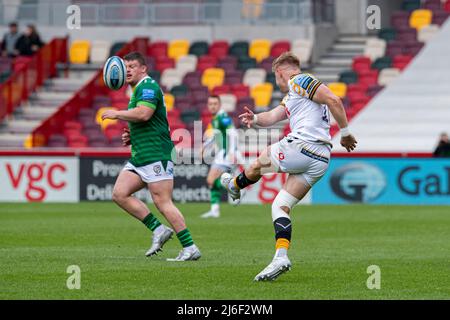 LONDON, GROSSBRITANNIEN. 01., Mai 2022. Charlie Atkinson von Wesps in Aktion während der Gallagher Premiership Rugby Match Runde 24 - London Irish vs Wesps im Community Stadium am Sonntag, 01. Mai 2022. LONDON, ENGLAND. Kredit: Taka G Wu/Alamy Live Nachrichten Stockfoto