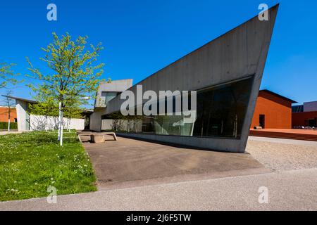 Feuerwache entworfen von der Architektin Zaha Hadid. Vitra Campus, weil am Rhein, Deutschland. Stockfoto