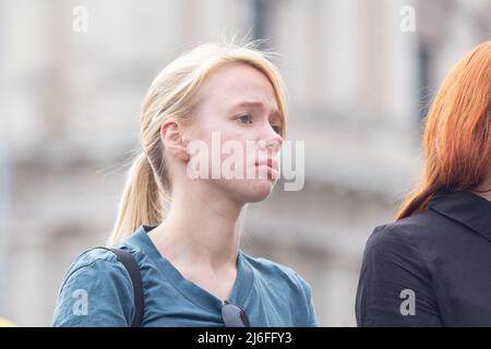 Rom, Italien. 01.. Mai 2022. Kateryna Prokopenko, Ehefrau von Denis Prokopenko, Oberst und Kommandeur des Asov-Bataillons, das in Mariupol kämpft, während einer von der ukrainischen Gemeinde in Rom organisierten Demonstration (Foto: Matteo Nardone / Pacific Press) Quelle: Pacific Press Media Production Corp./Alamy Live News Stockfoto