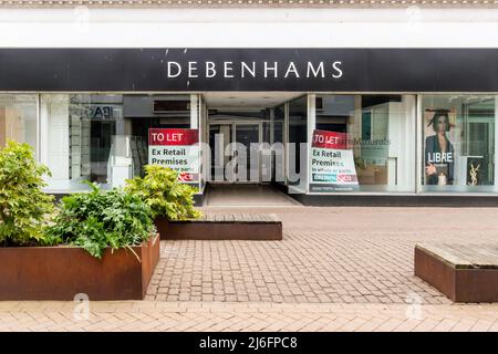 Das geschlossene Debenhams-Geschäft in der High Street, King's Lynn, Norfolk. Ursprünglich das örtliche Kaufhaus Jermyns. Stockfoto