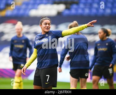 Birmingham, Großbritannien. 01.. Mai 2022. Jessica Carter (7 Chelsea) pre game &#XA;&#XA;während des Womens Super League-Spiels zwischen Birmingham City &amp; Chelsea im St Andrews Stadium in Birmingham, England Karl W Newton/Sports Press Photos (SPP) Credit: SPP Sport Press Photo. /Alamy Live News Stockfoto