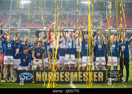 Oslo, Norwegen. 01., Mai 2022. Die Spieler von Molde feiern den Sieg des Norwegischen Pokalfinales, des NM Menn Finales, zwischen Bodoe/Glimt und Molde im Ullevaal Stadion in Oslo. (Foto: Gonzales Photo - Jan-Erik Eriksen). Kredit: Gonzales Foto/Alamy Live Nachrichten Stockfoto