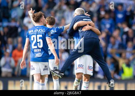 Oslo, Norwegen. 01., Mai 2022. Die Spieler von Molde feiern den Sieg des Norwegischen Pokalfinales, des NM Menn Finales, zwischen Bodoe/Glimt und Molde im Ullevaal Stadion in Oslo. (Foto: Gonzales Photo - Jan-Erik Eriksen). Kredit: Gonzales Foto/Alamy Live Nachrichten Stockfoto