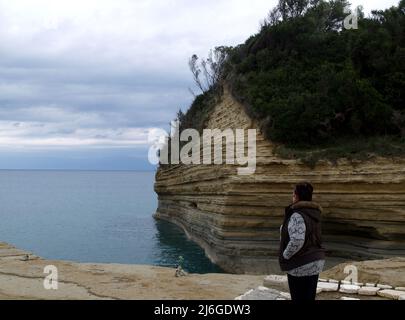 Natürliche Sandsteinklippen am Canal D'Amour, Sidari, Korfu, Griechenland Stockfoto