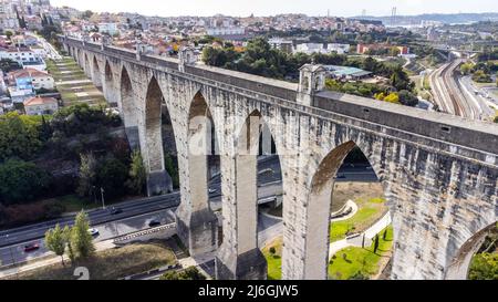 Águas Livres Aqueduct oder Aqueduto das Águas Livres, Lissabon, Portugal Stockfoto