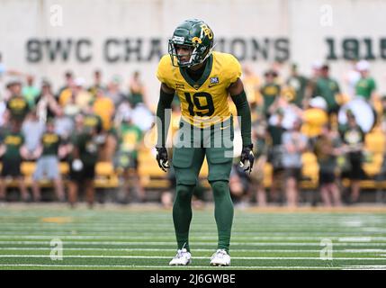 April 23 2022: Baylor trägt den Eckpfeiler AJ McCarty (19) während des NCAA Spring Scrimmage Football-Spiels im McLane Stadium in Waco, Texas. Matthew Lynch/CSM Stockfoto