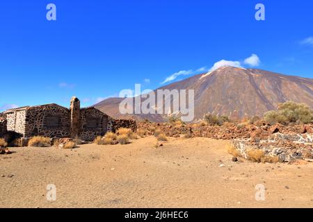 Ehemaliges Sanatorium in den canadas von teneriffa, im Nationalpark teide Vulkan Stockfoto