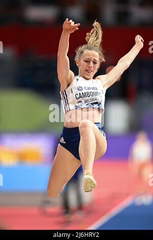 Leonie Cambours nimmt an den Hallenweltmeisterschaften in Belgrad 2022 im Hochsprung des Fünfkampfs Teil. Stockfoto