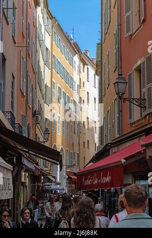 Rue de la Boucherie in der Altstadt von Nizza, Frankreich. Stockfoto