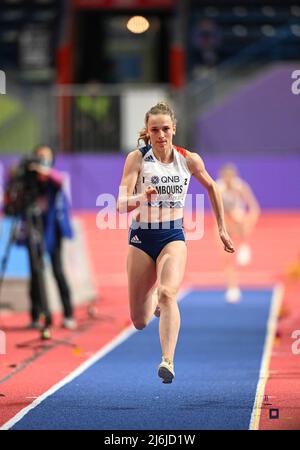 Leonie Cambours nimmt an den Hallenweltmeisterschaften in Belgrad 2022 im Hochsprung des Fünfkampfs Teil. Stockfoto