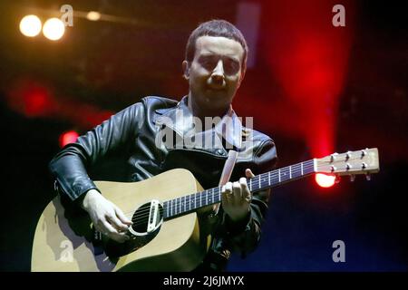 Antonio Diodato. Während Mai 1. in Taranto, italienische Sängerin Musikkonzert in Taranto, Italien, Mai 01 2022 Stockfoto