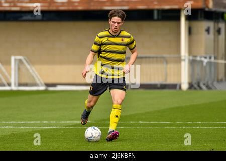 Swansea, Wales. 30. April 2022. George Abbott aus Watford unter 18s Jahren während des Spiels der Professional Development League zwischen Swansea City unter 18 und Watford unter 18 Jahren an der Swansea City Academy in Swansea, Wales, Großbritannien, am 30. April 2022. Quelle: Duncan Thomas/Majestic Media. Stockfoto