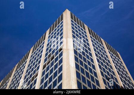 Modernes Bürogebäude aus Glas, Stahl und Beton, Montreal, Quebec, Kanada. Stockfoto