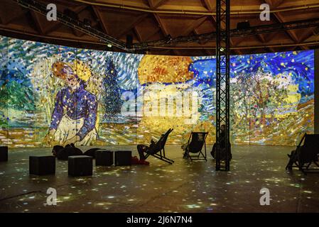 Immersive Ausstellung über Van Gogh im Einkaufszentrum Las Arenas (Barcelona, Katalonien, Spanien) ESP: Exposición inmersiva sobre Van Gogh en Barcelona Stockfoto