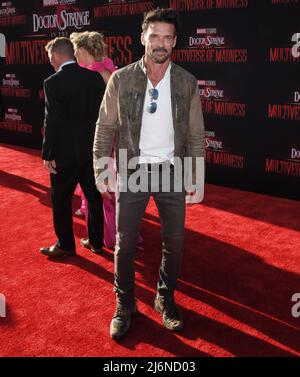 Frank Grillo kommt am Montag, dem 2. Mai 2022, zum DOKTOR STRANGE der Marvel Studios IN DER PREMIERE „MULTIVERSE OF MADNESS“ im Dolby Theater. (Foto von Sthanlee B. Mirador/Sipa USA) Stockfoto